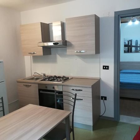 Apartamento Bilocale Piano Terra Centro Storico Volta Mantovana Exterior foto